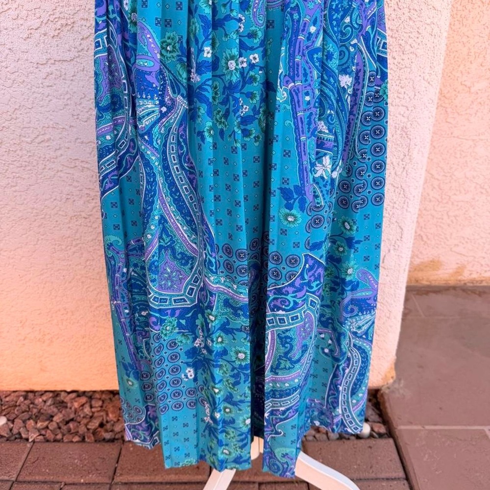 Leslie Fay blue paisley print midi dress with belt - Picture 3 of 8